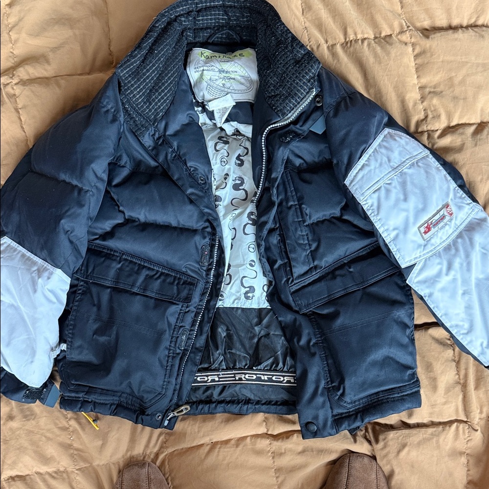 Kamik Navy and White Jacket